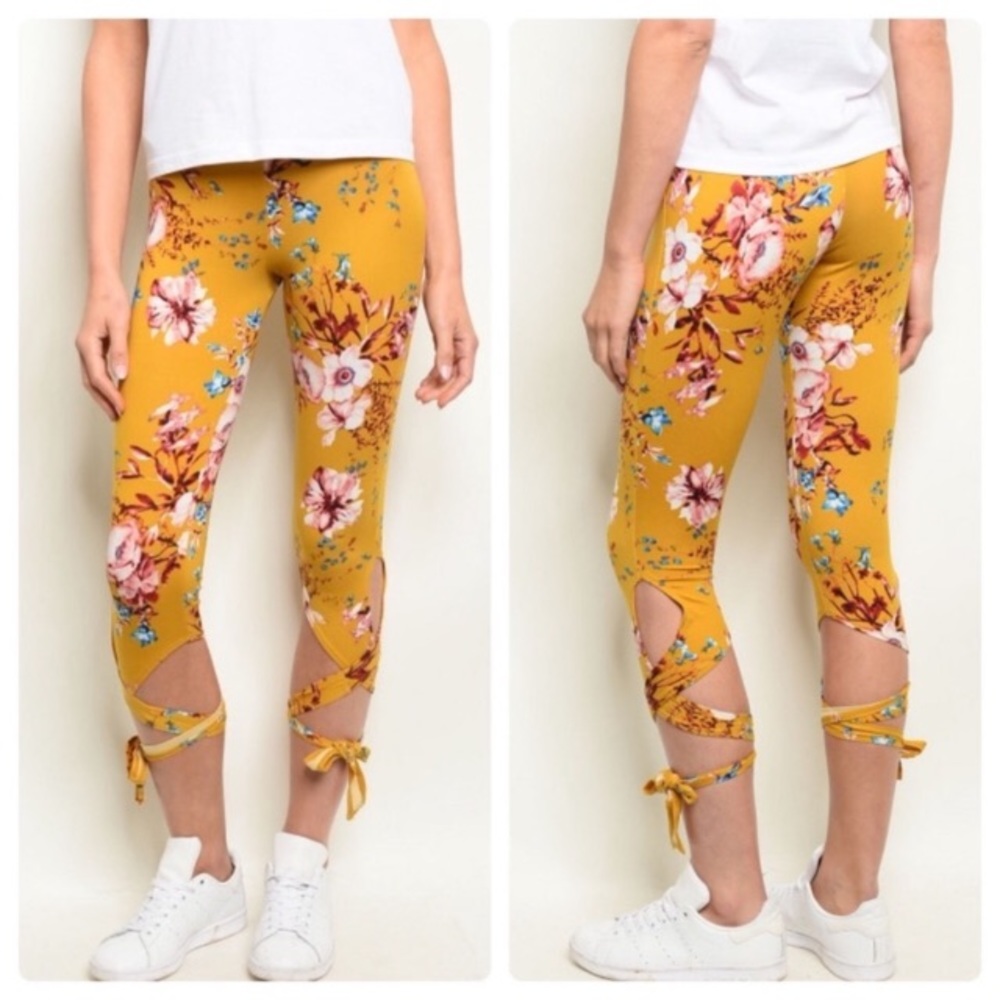 🌼Britney Floral Wrap Leggings🌼